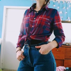 Mossimo Boyfriend Fit Blue and Red Flannel Small